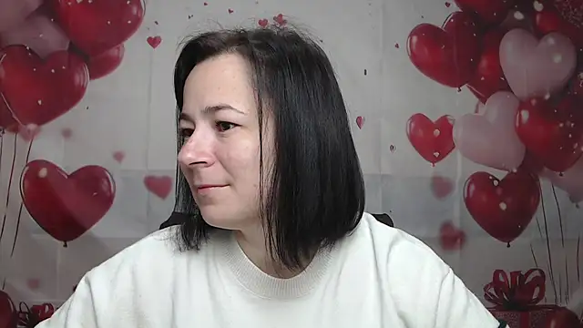 MarieSho online show from April 17, 2026, 6:16 am