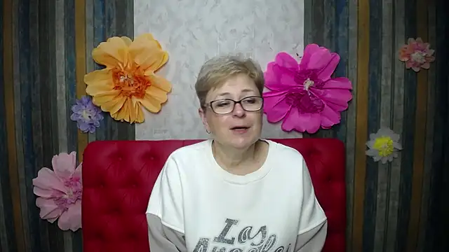 EmiliaGree online show from May 1, 2026, 5:07 pm