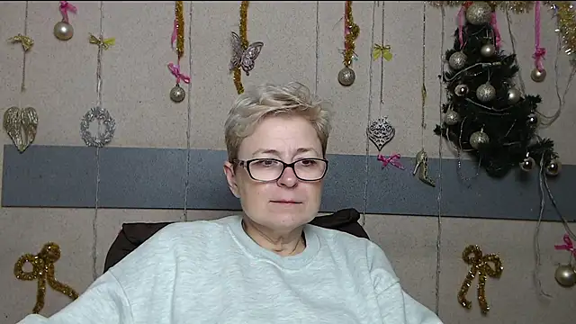 EmiliaGree online show from January 14, 2026, 6:11 pm