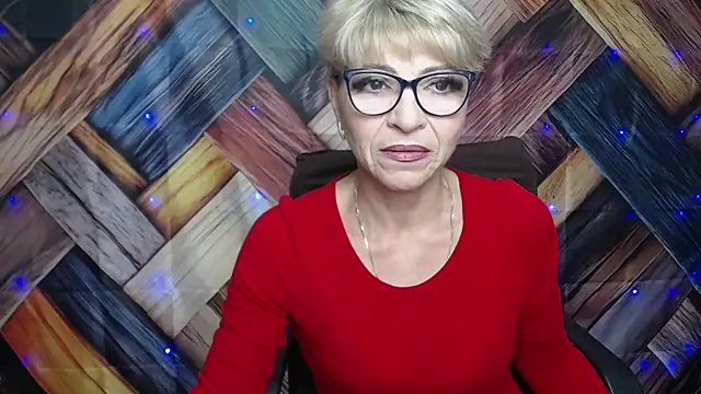 EllaBonito online show from October 13, 2025, 11:23 am