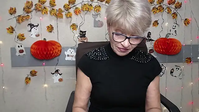 EllaBonito online show from October 22, 2025, 5:29 am