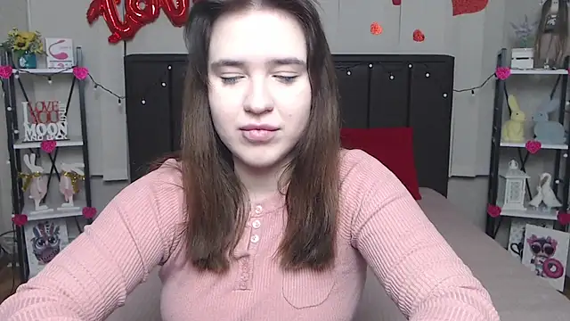 LauraHlot online show from March 3, 2025, 6:46 pm