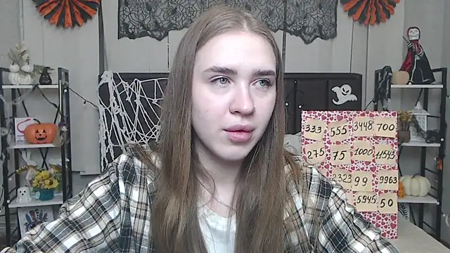 LauraHlot online show from October 25, 2025, 5:35 pm