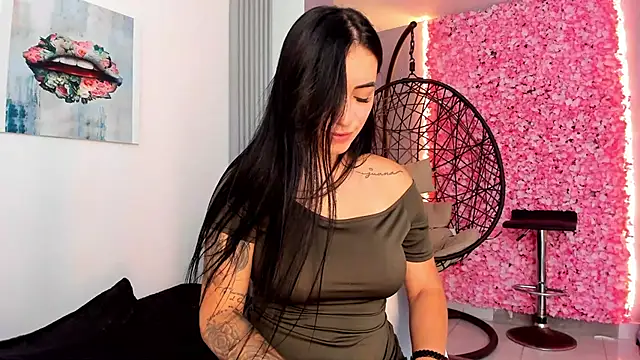 Snapshot of Sofia__rivera chatting on February 8, 2025, 11:02 pm Sofia rivera online show from February 8, 2025, 11:02 pm