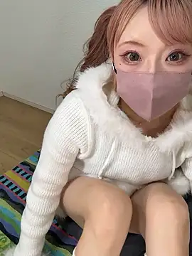 Snapshot of alice__1111 chatting on December 14, 2025, 12:22 pm alice 1111 online show from December 14, 2025, 12:22 pm