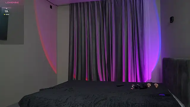 Snapshot of Nik_Sharp chatting on January 7, 2026, 4:28 am Nik Sharp online show from January 7, 2026, 4:28 am