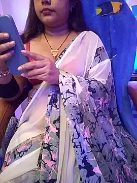 nisha baby2 online show from February 23, 2025, 3:35 am