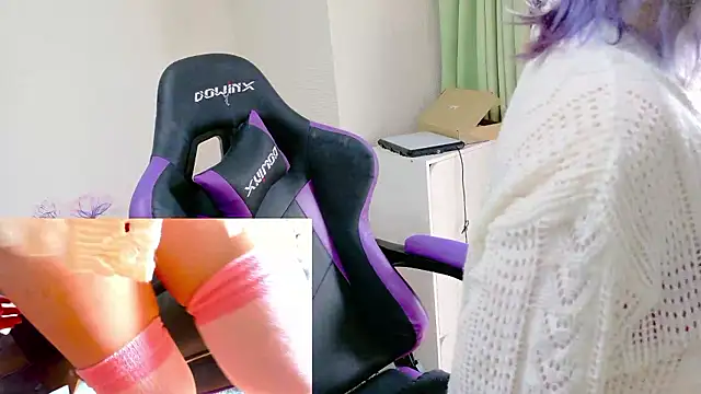 hazuki 8008 online show from February 27, 2026, 2:45 am