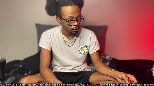 MobyDxck online show from April 4, 2026, 3:13 am