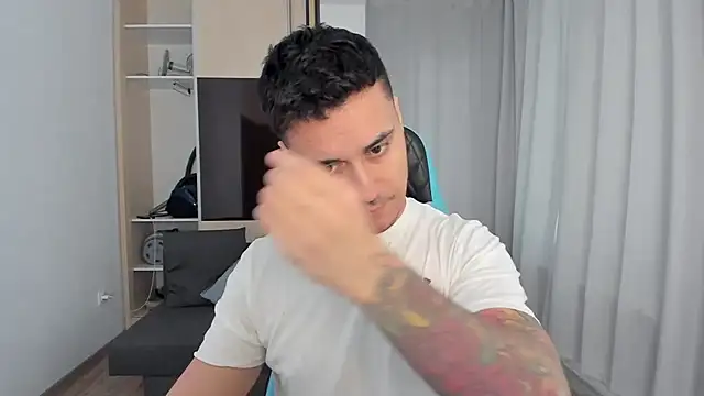 MatMalonne online show from February 21, 2026, 8:49 am