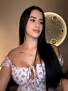 SarahhSmitth1 online show from October 31, 2025, 10:16 pm