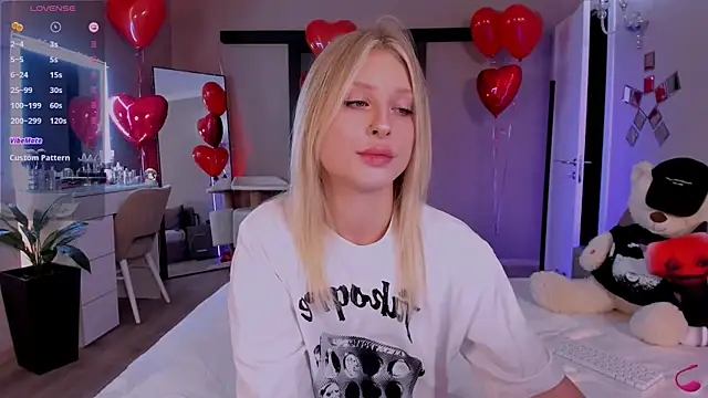 lilyvibe online show from February 14, 2025, 4:52 pm