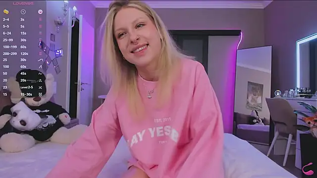 lilyvibe online show from March 12, 2025, 8:09 pm