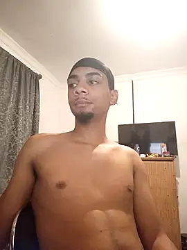 Snapshot of 29YOURZ_28_ chatting on December 19, 2024, 7:18 pm 29YOURZ 28 online show from December 19, 2024, 7:18 pm
