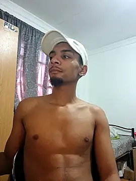 29YOURZ 28  online show from December 17, 2025, 12:21 pm