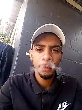 Snapshot of 29YOURZ_28_ chatting on January 8, 2025, 12:37 pm 29YOURZ 28 online show from January 8, 2025, 12:37 pm