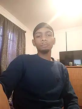 Snapshot of 29YOURZ_28_ chatting on December 13, 2024, 9:02 am 29YOURZ 28 online show from December 13, 2024, 9:02 am