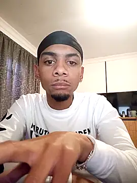 Snapshot of 29YOURZ_28_ chatting on December 16, 2024, 5:11 pm 29YOURZ 28 online show from December 16, 2024, 5:11 pm