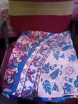 Snapshot of Ralisha_Rani chatting on October 20, 2025, 3:08 am Ralisha Rani online show from October 20, 2025, 3:08 am