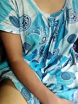 Snapshot of Ralisha_Rani chatting on October 10, 2025, 5:41 am Ralisha Rani online show from October 10, 2025, 5:41 am