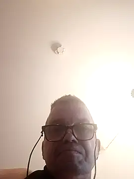 Snapshot of Bigpenis6y chatting on April 12, 2026, 10:29 am Bigpenis6y online show from April 12, 2026, 10:29 am