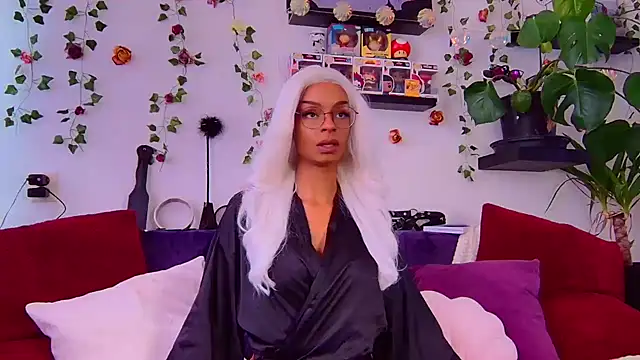 thegoddesschayenne online show from March 19, 2026, 1:33 pm