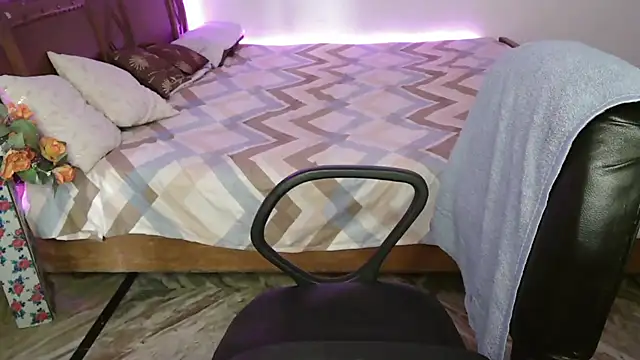 N-Natasha online show from November 9, 2025, 10:52 am