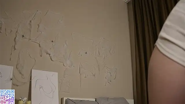 GenovesDi online show from October 28, 2025, 6:18 pm