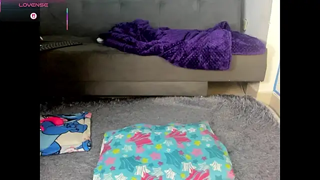 Laila Laly online show from April 15, 2026, 7:58 pm