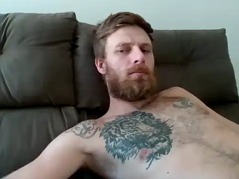 Snapshot of SkullTatto chatting on January 17, 2026, 12:53 pm SkullTatto online show from January 17, 2026, 12:53 pm