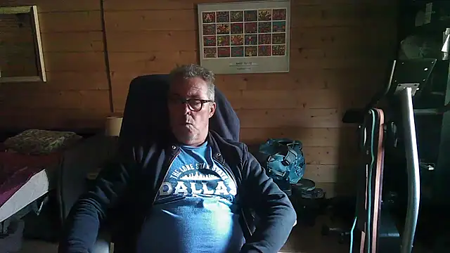 Snapshot of lelohop chatting on July 8, 2026, 6:36 am lelohop online show from July 8, 2026, 6:36 am