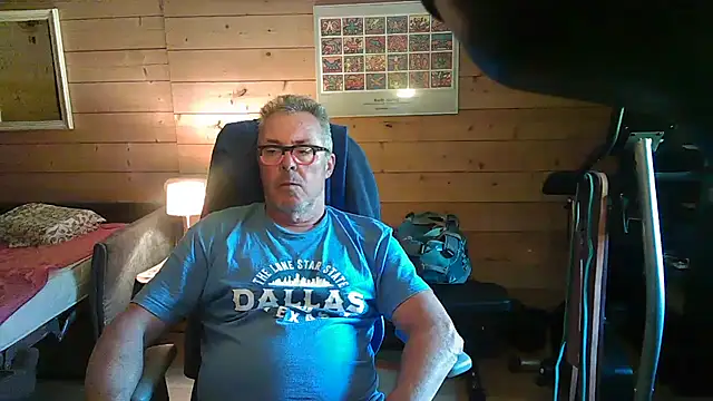 Snapshot of lelohop chatting on July 7, 2026, 6:58 am lelohop online show from July 7, 2026, 6:58 am