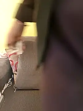 yhona darling online show from January 10, 2026, 10:21 am