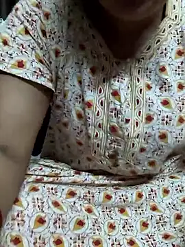 MUMTAJ-1 online show from April 8, 2026, 1:18 am