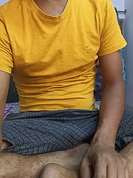 Snapshot of MUMTAJ-1 chatting on May 15, 2026, 4:38 pm MUMTAJ-1 online show from May 15, 2026, 4:38 pm