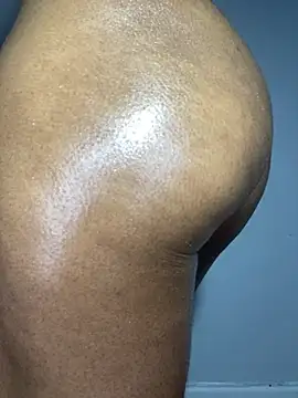 Snapshot of incognitobdy chatting on February 19, 2025, 11:36 pm incognitobdy online show from February 19, 2025, 11:36 pm