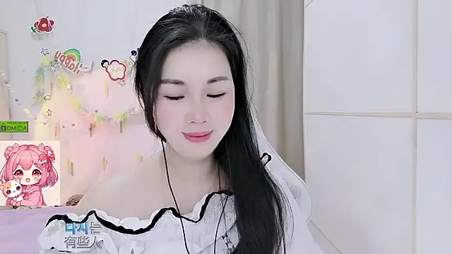 Snapshot of HK_angelchloe chatting on July 18, 2026, 1:25 am HK angelchloe online show from July 18, 2026, 1:25 am
