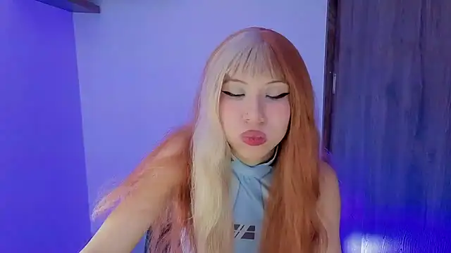 avans 15 online show from October 12, 2025, 9:38 pm