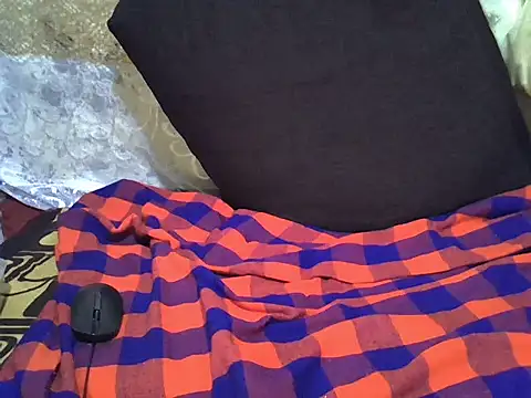 Snapshot of Soft_gal12 chatting on October 25, 2025, 6:41 pm Soft gal12 online show from October 25, 2025, 6:41 pm