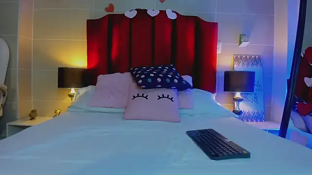 isabella montez online show from March 1, 2025, 12:01 pm