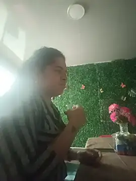 alexa-cooper- online show from April 1, 2026, 9:34 pm