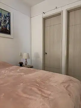 Victoria-77 online show from April 19, 2026, 6:54 pm