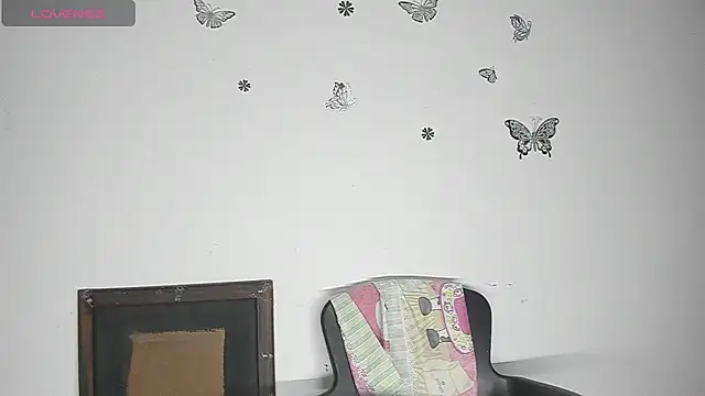 Snapshot of Sophie_sweett19 chatting on February 7, 2025, 10:19 pm Sophie sweett19 online show from February 7, 2025, 10:19 pm
