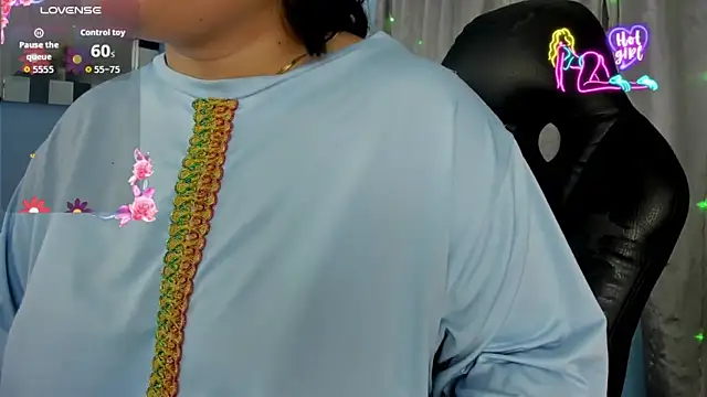 Snapshot of Falak-Yasin chatting on February 8, 2026, 12:58 pm Falak-Yasin online show from February 8, 2026, 12:58 pm