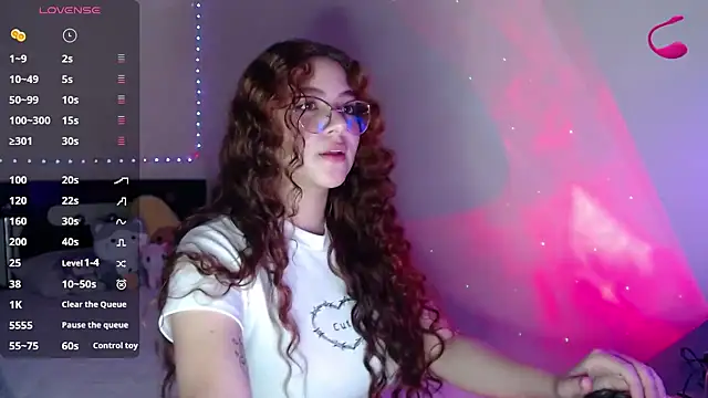 Missfortune18 online show from February 21, 2025, 2:39 am