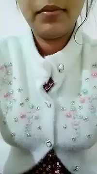 Snapshot of Arohi_is_Live chatting on January 22, 2025, 5:48 am Arohi is Live online show from January 22, 2025, 5:48 am