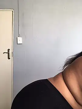 pinky promicee online show from March 8, 2025, 5:17 am