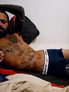 charlye inkkkk online show from October 17, 2025, 2:15 am