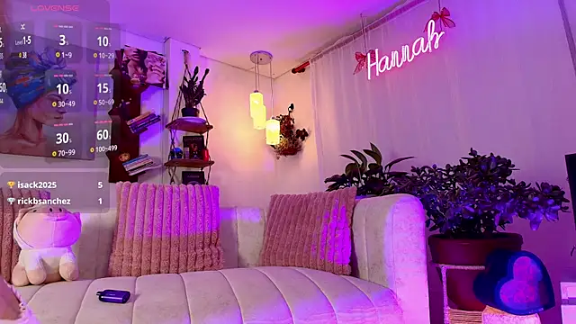 Snapshot of HANNAH_LOVEE chatting on March 23, 2025, 6:16 am HANNAH LOVEE online show from March 23, 2025, 6:16 am