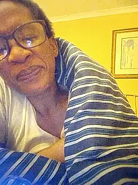 bustybillies online show from May 15, 2026, 5:33 pm
